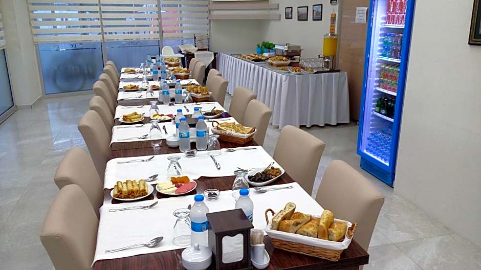 Udi Hotel