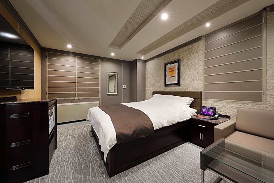 ホテルバースデー岐阜西店 HOTEL Birthday GifuWest