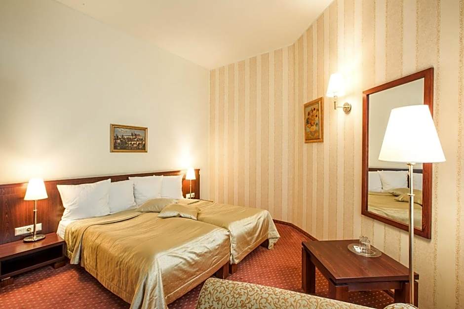 Monika Centrum Hotels