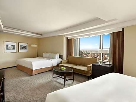 Executive Family Room