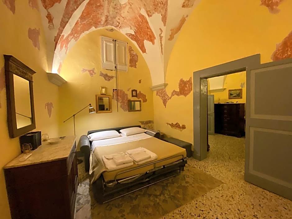 Palazzo de Carlo e il parco dei 7 pozzi