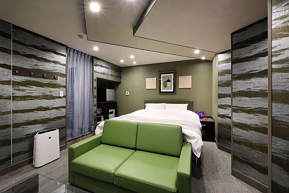 ホテルバースデー岐阜西店 HOTEL Birthday GifuWest