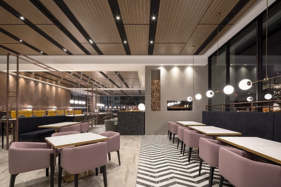 Lakeshore Hotel Tainan