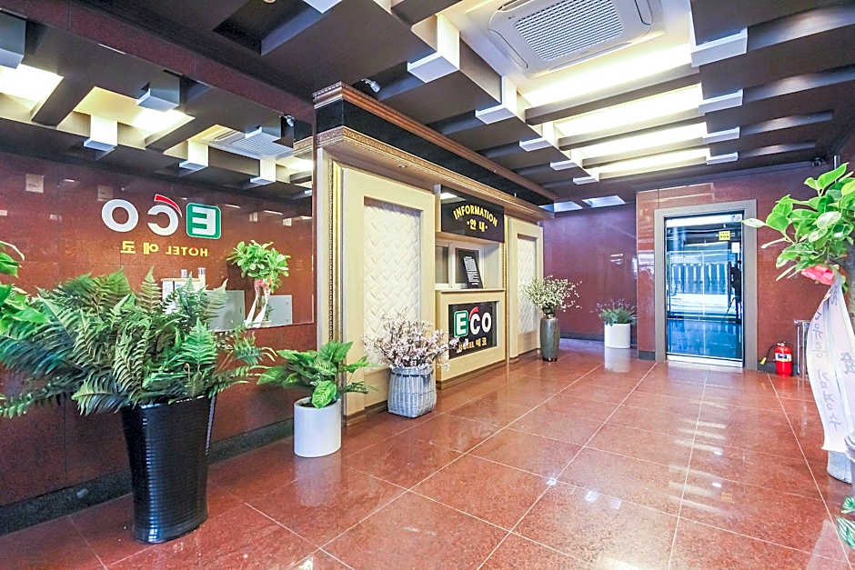 Eco Hotel