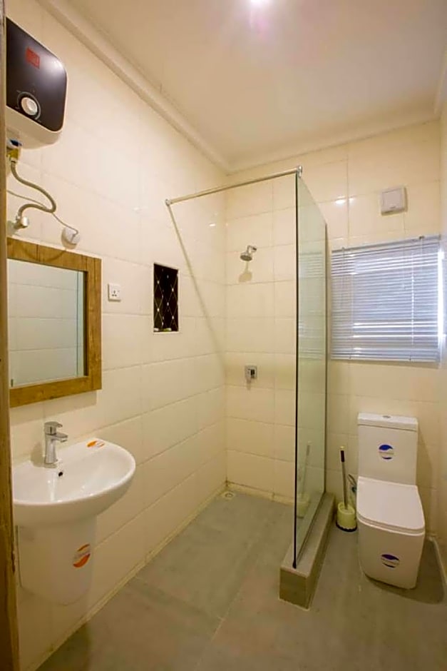 IVANA RESIDENCE APARTMENTS AND SUITES