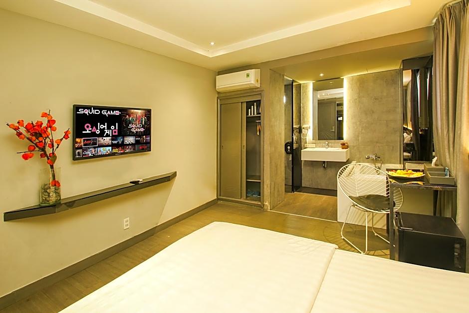 Bonita Signature BTX Hotel 