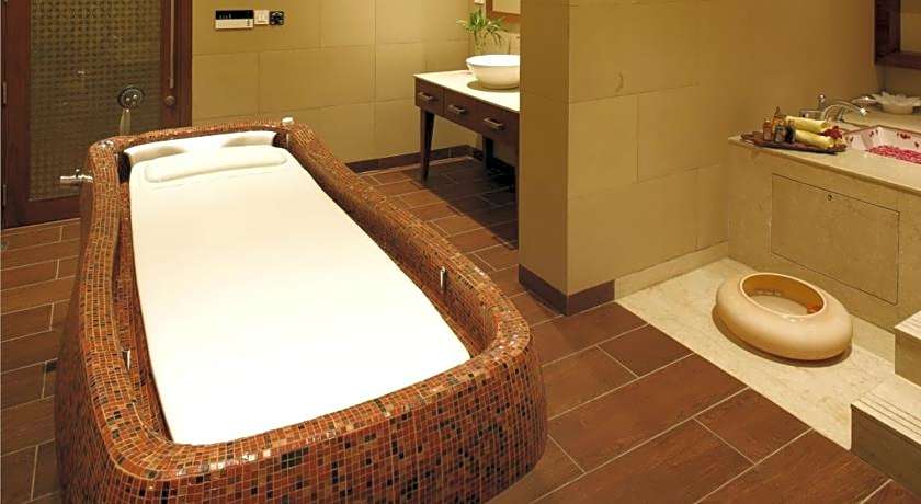 Jaypee Palace Hotel & International Convention Centre