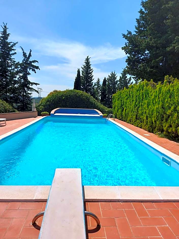 Appartamento con piscina e tennis