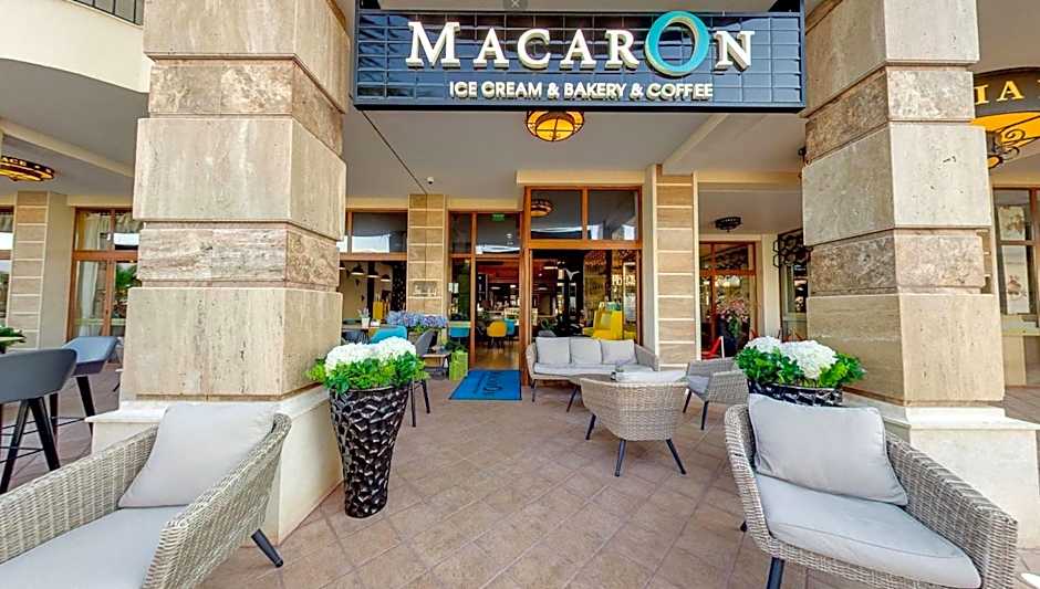 Maria Palace Complex