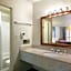 Super 8 By Wyndham Atlanta/Hartsfield Jackson Airport