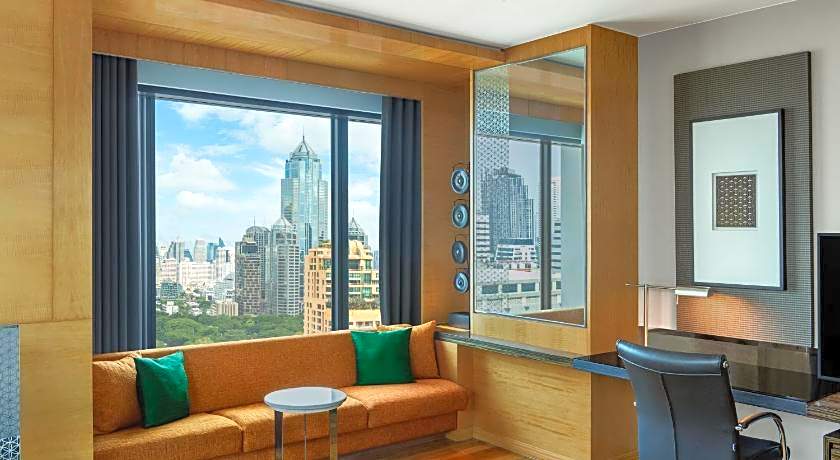 Renaissance by Marriott Bangkok Ratchaprasong Hotel