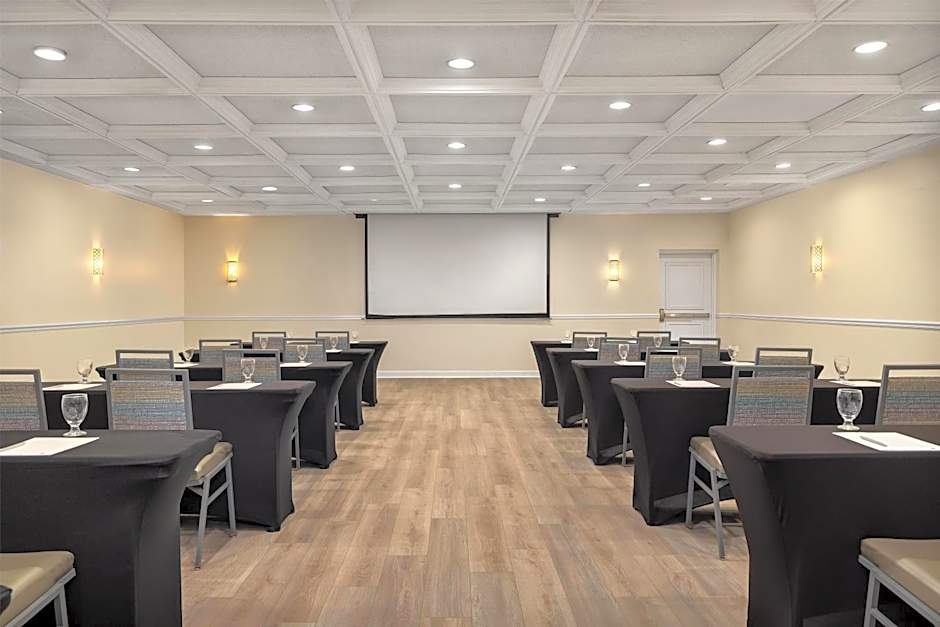 DoubleTree Suites By Hilton Melbourne Beach Oceanfront