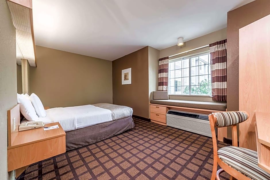 Microtel Inn & Suites By Wyndham West Chester