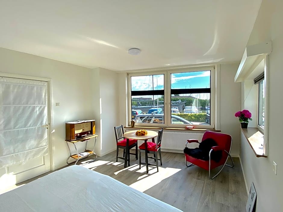 Who's Anton for you or two, Monnickendam near Amsterdam