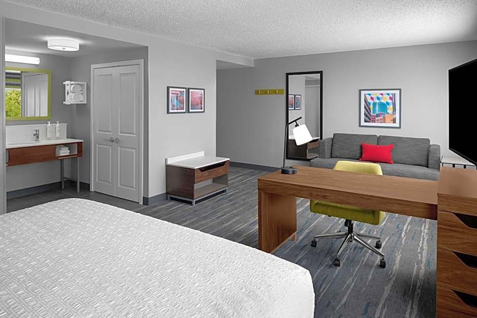 Hampton Inn By Hilton And Suites Grand Rapids