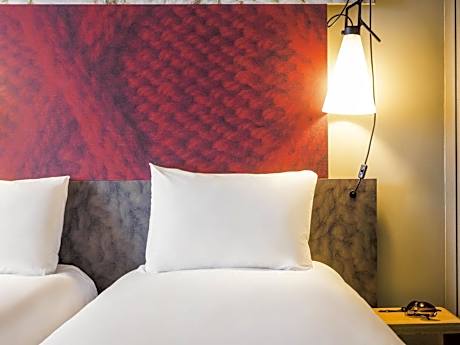 Standard Twin Room - Disability Access