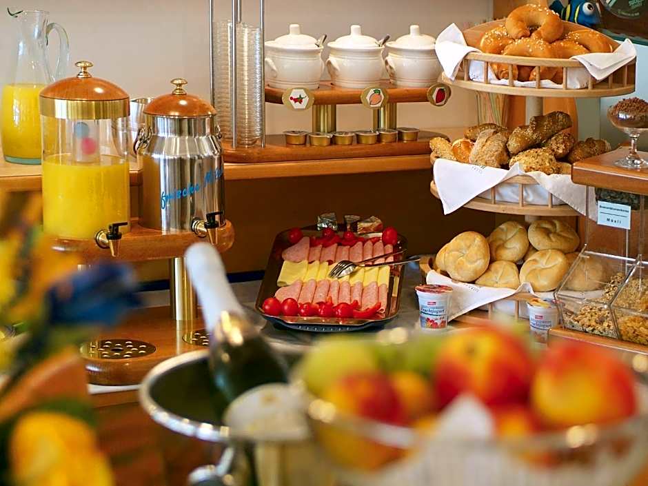 Barry Memle Directly at the Lake