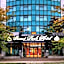 Grand Park Hotel Vancouver Airport, Ascend Hotel Collection