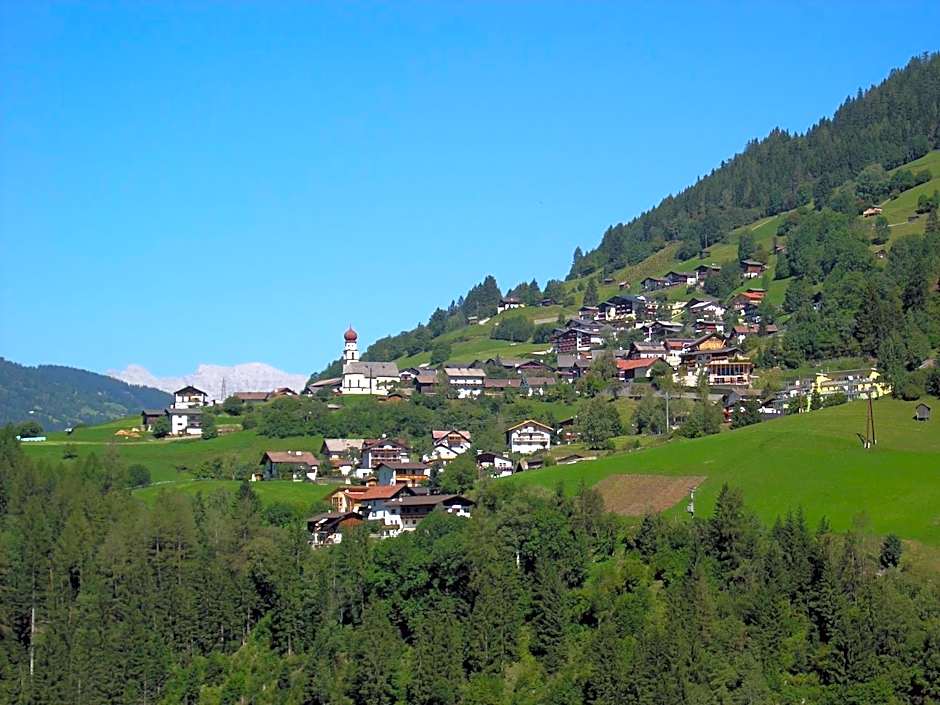 Hotel Alpenfriede