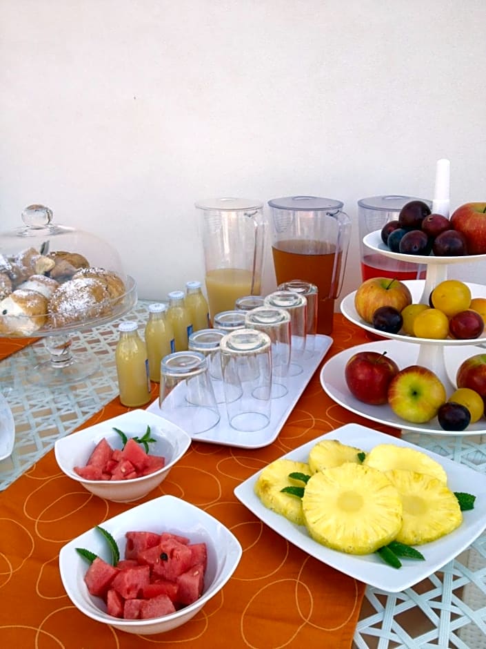 Orange Paradise Bed & Breakfast – Custonaci, CA