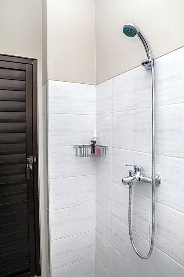 Saba Ayu Guest House