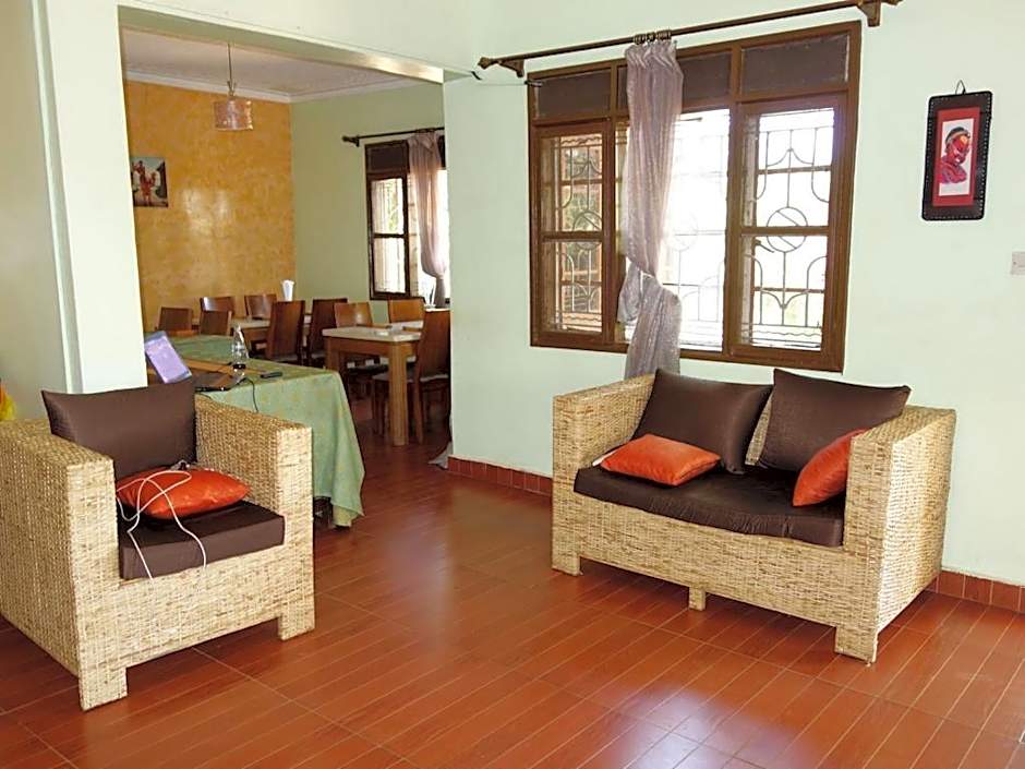 Bridgeway Guesthouse – Jinja, TX