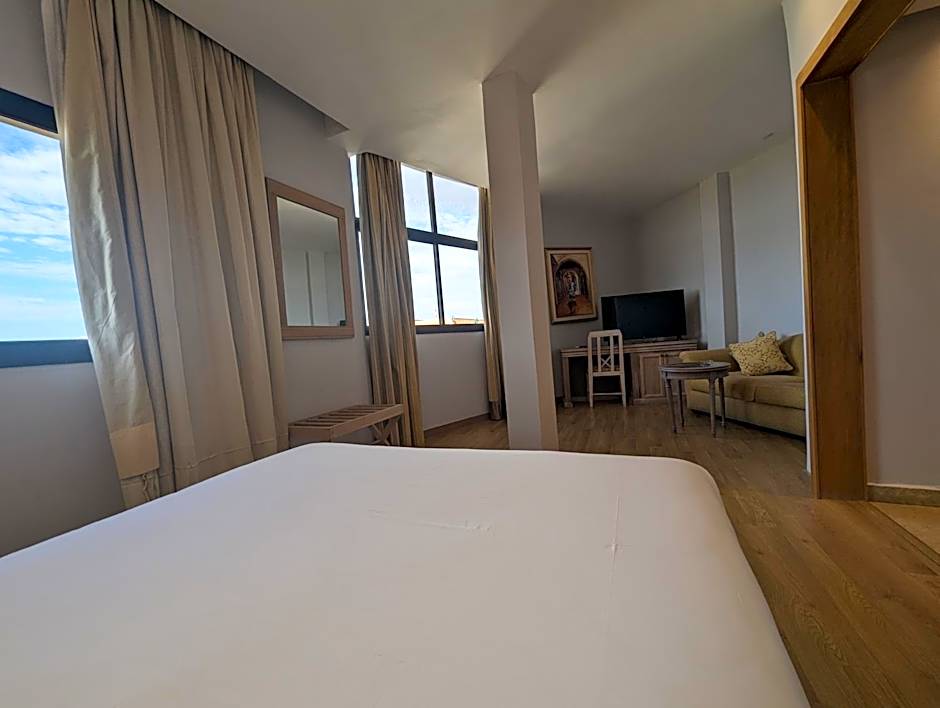 Sahara Line Hotel