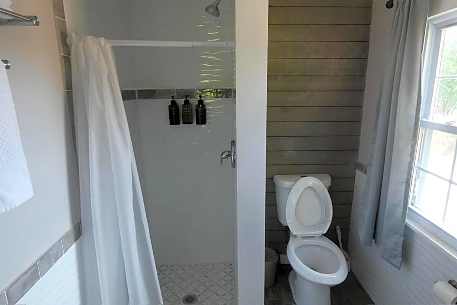 Aquastar Inn