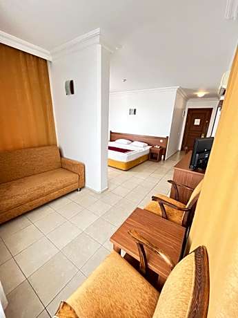 Junior Suite with Sea View