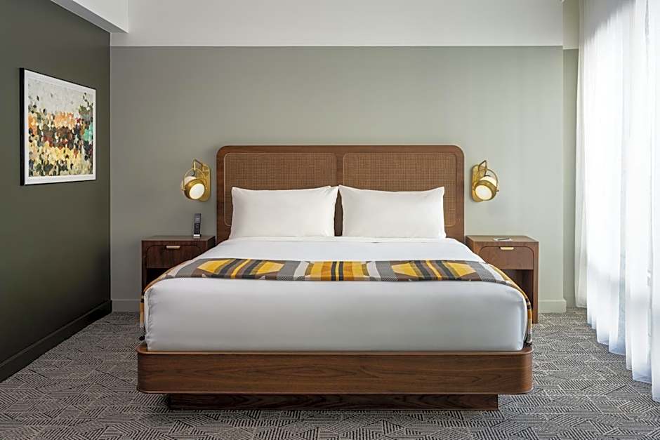 Asher Adams, Autograph Collection