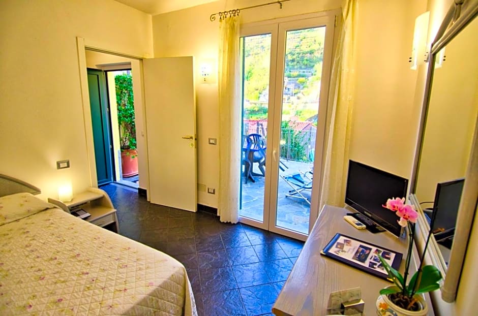 Cinqueterre Residence