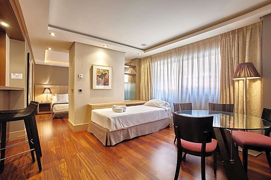 Washington Parquesol Suites & Hotel