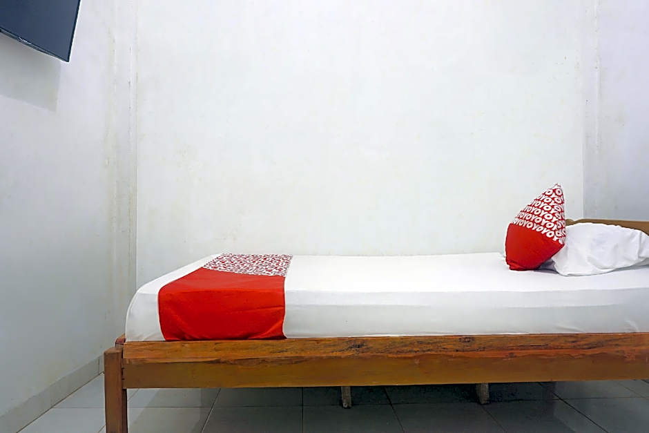 Hotel O Almeerah Homestay Syariah Near RS Hermina