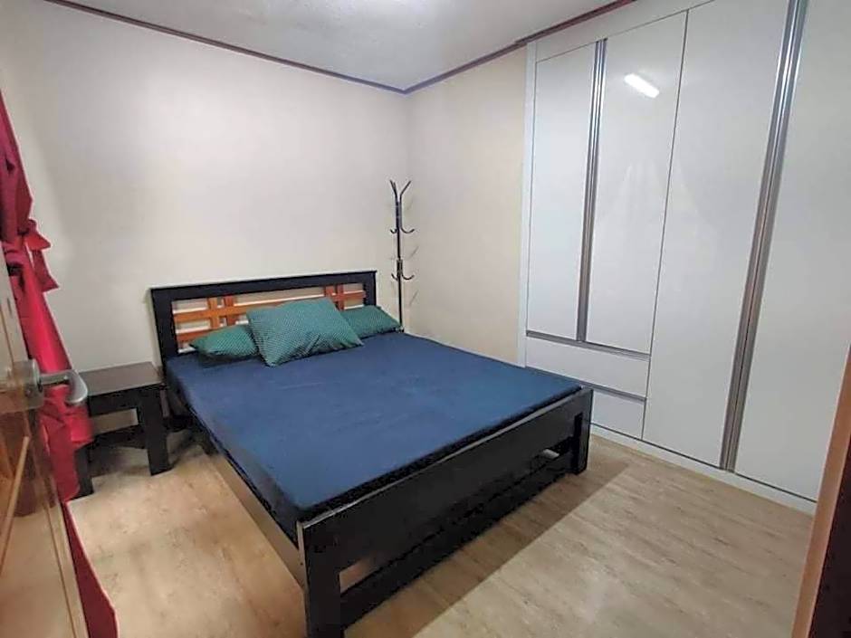 Zenmist Properties- 2 Bedroom Deluxe