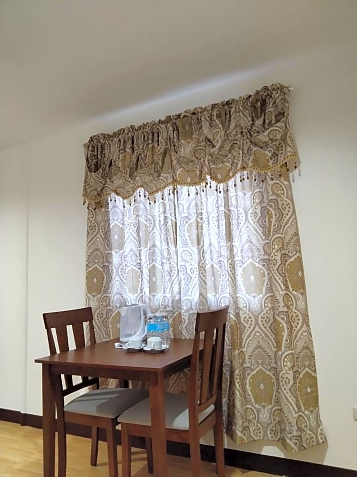 Moalboal Beach Front Hotel