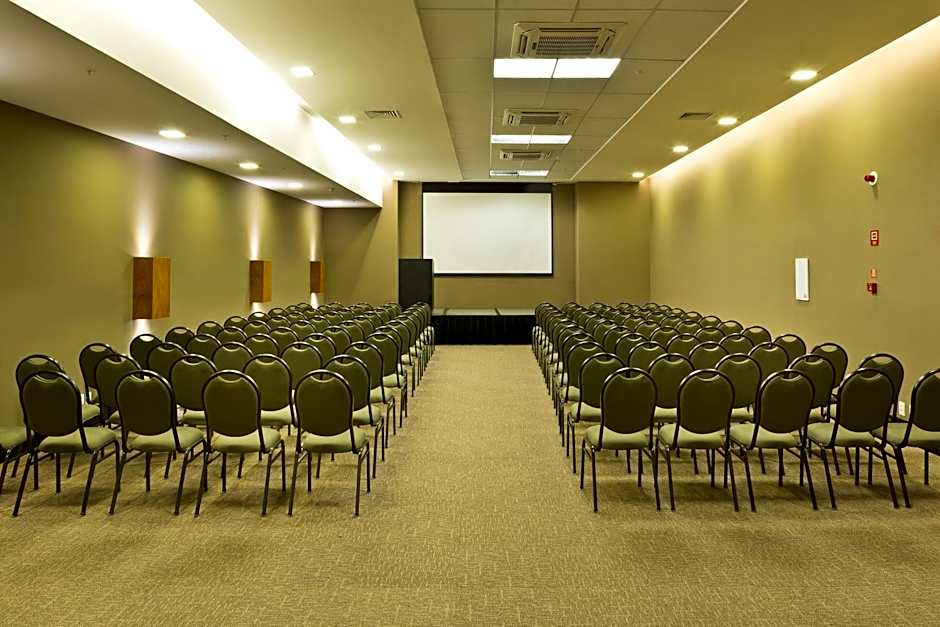 Golden Tulip Natal Ponta Negra