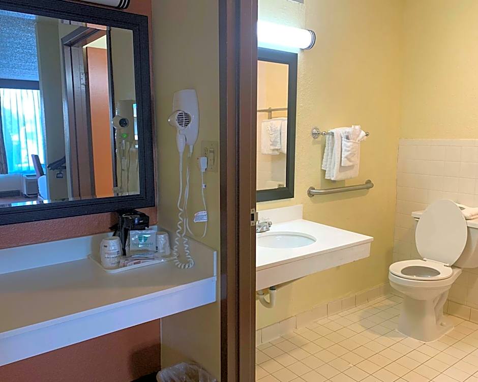 Best Western Greenville Airport Inn