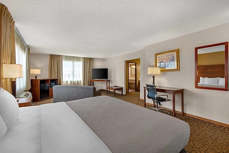 Quality Inn & Suites Manistique
