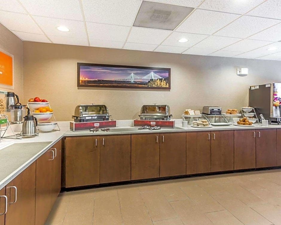 Comfort Suites at Isle of Palms Connector