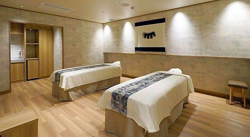 IKI RETREAT by Onko Chishin