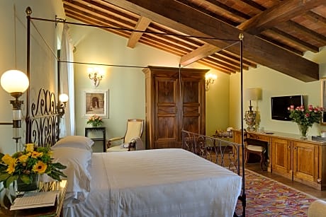 Junior suite standard