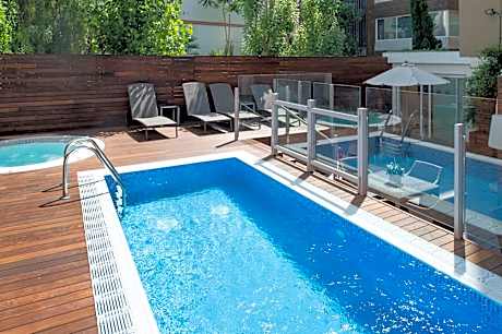 Catalonia Mikado Hotel