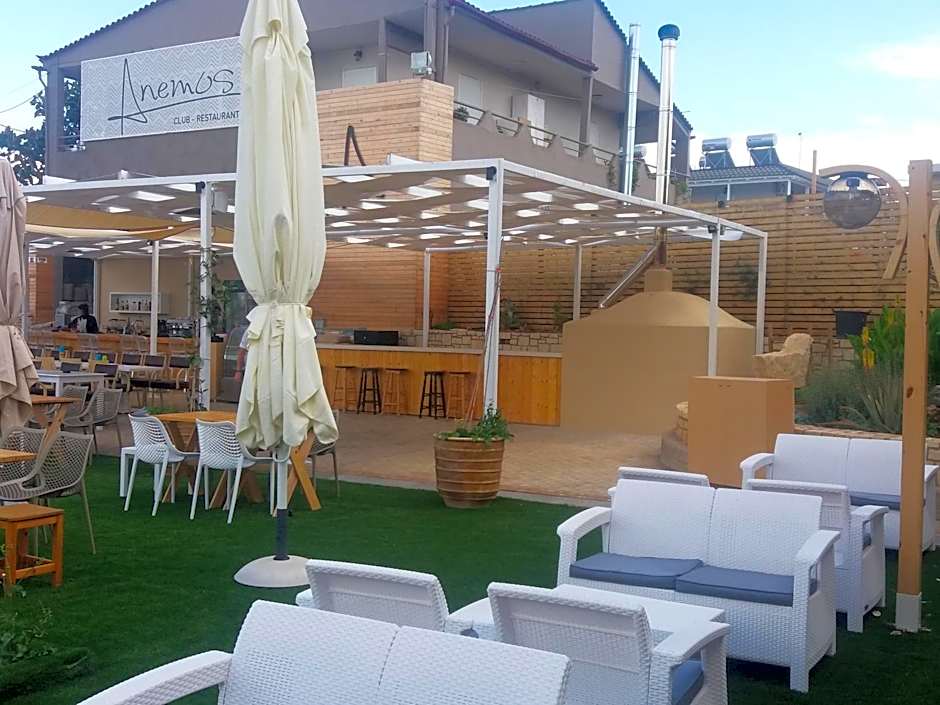 Anemos Suites by Estia