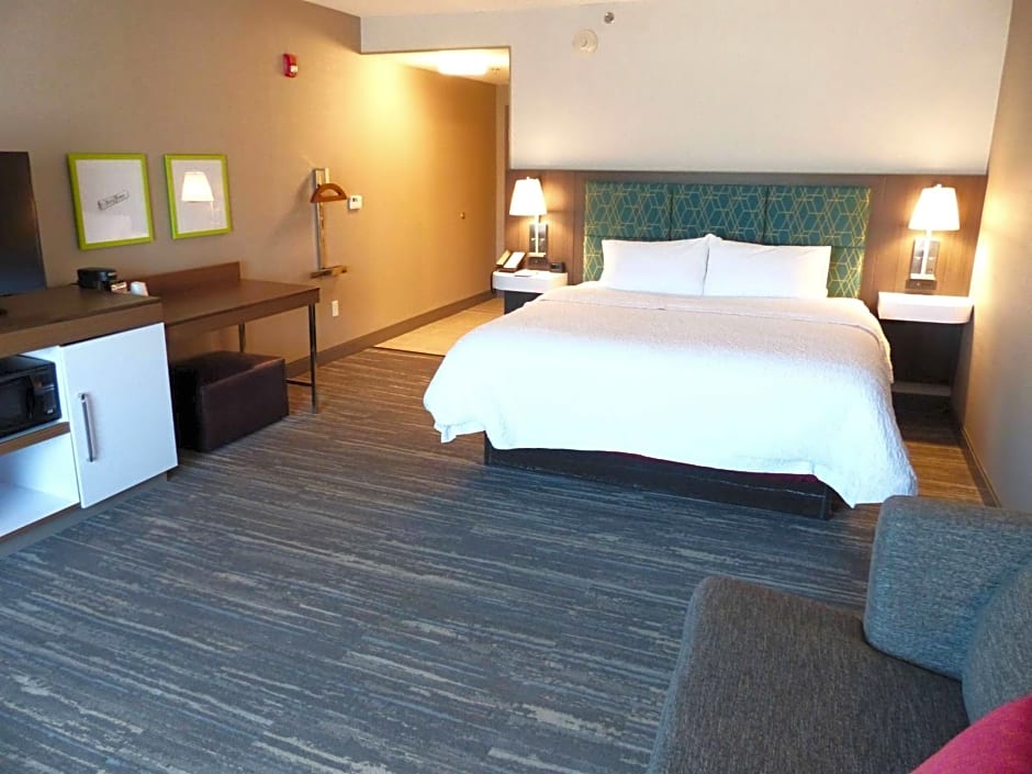 Hampton Inn By Hilton Paramus