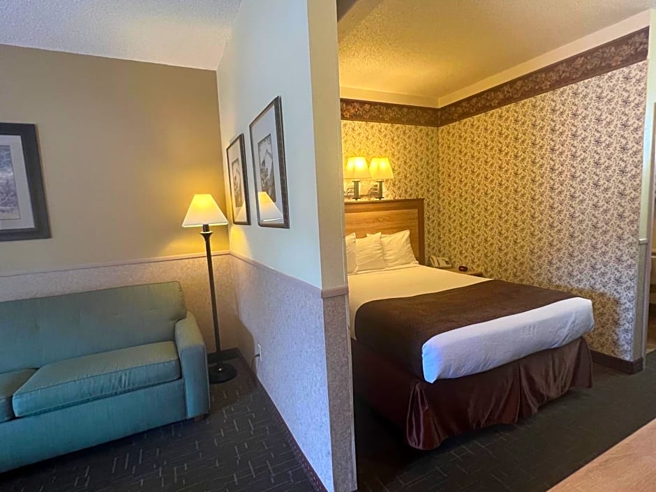 Silver Spruce Inn