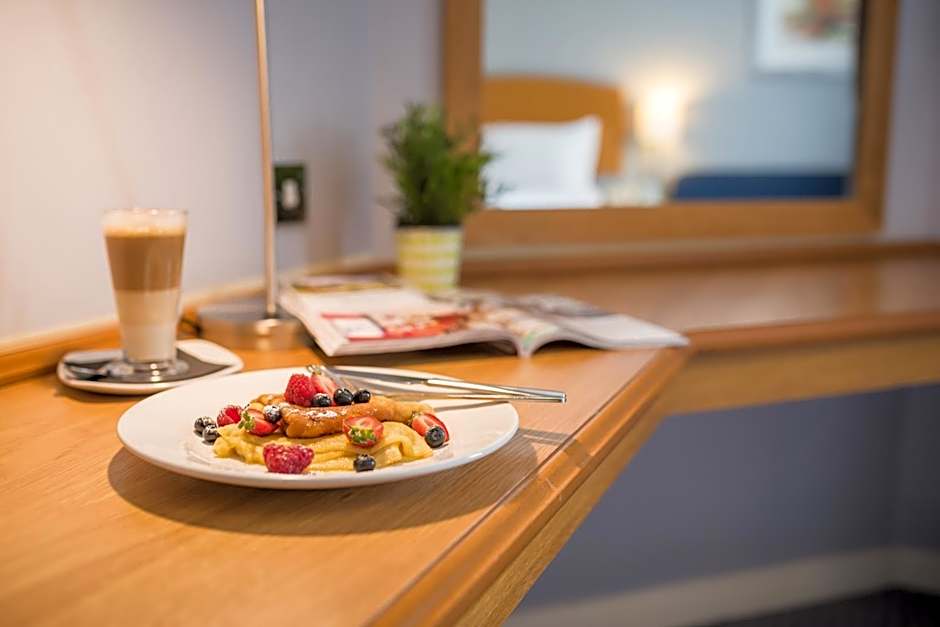 Holiday Inn Manchester West By IHG