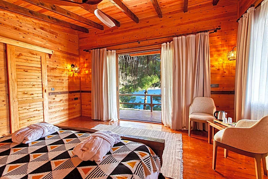 La Boheme Kabak Adults Only