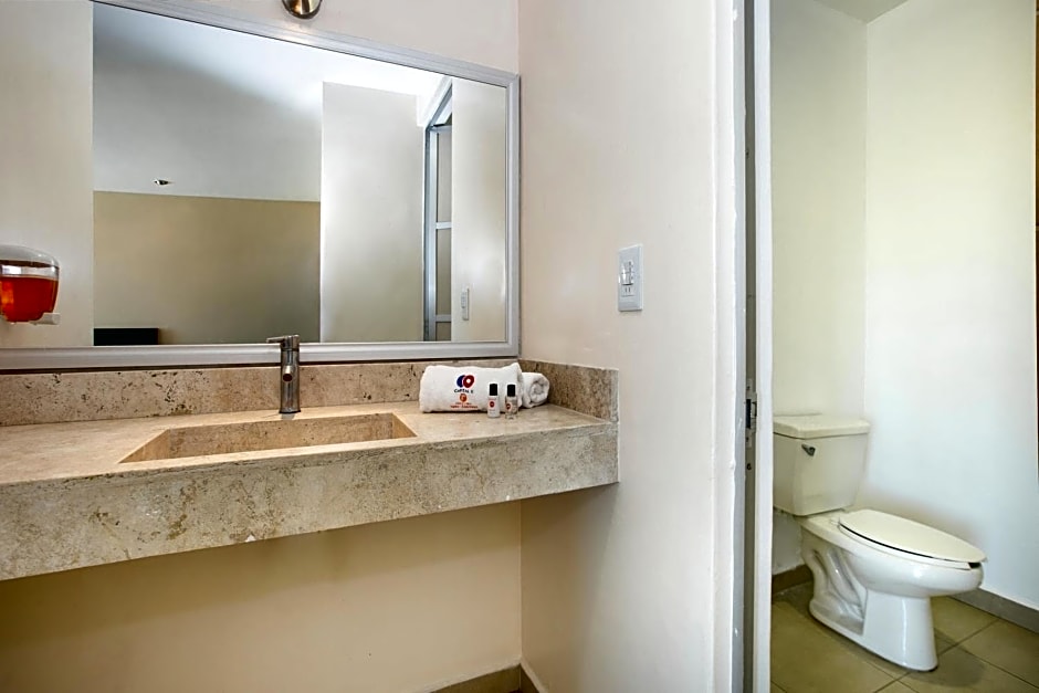 Hotel Euro Confort,Pachuca