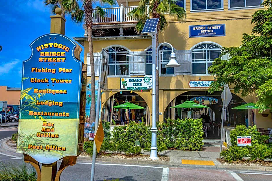 Anna Maria Island Beach Palms 5B