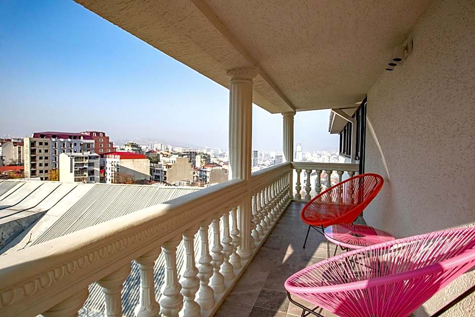 Vera Hills Boutique Hotel